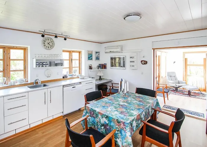 2 Bedroom Beautiful In